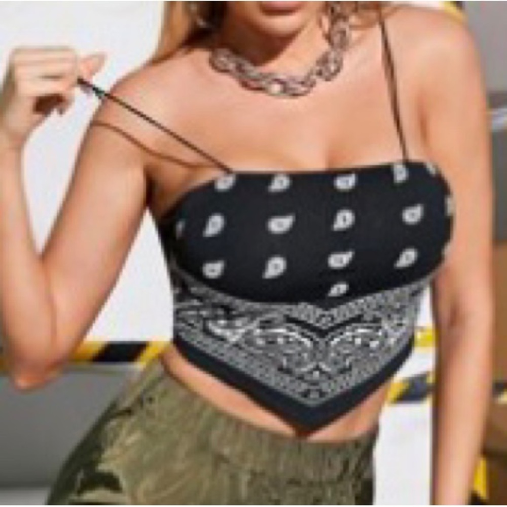 Paisley Print Bandana Top- Black
